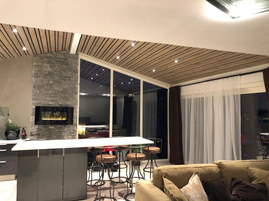 Topp Moderne Suite. Larvik Exteriör bild