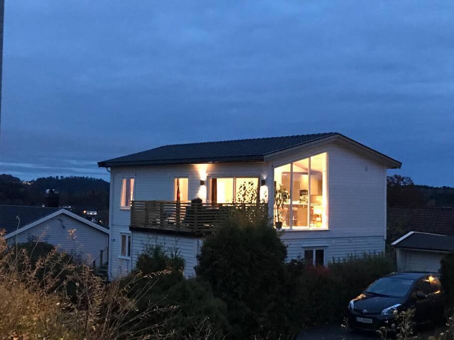 Topp Moderne Suite. Larvik Exteriör bild